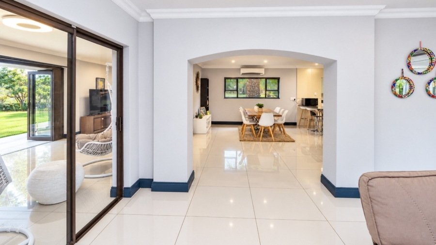 3 Bedroom Property for Sale in WestLake Country Safari Estate North West